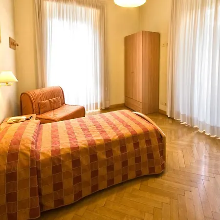 ゲストハウス Gaestehaus Deutscher Orden 4*